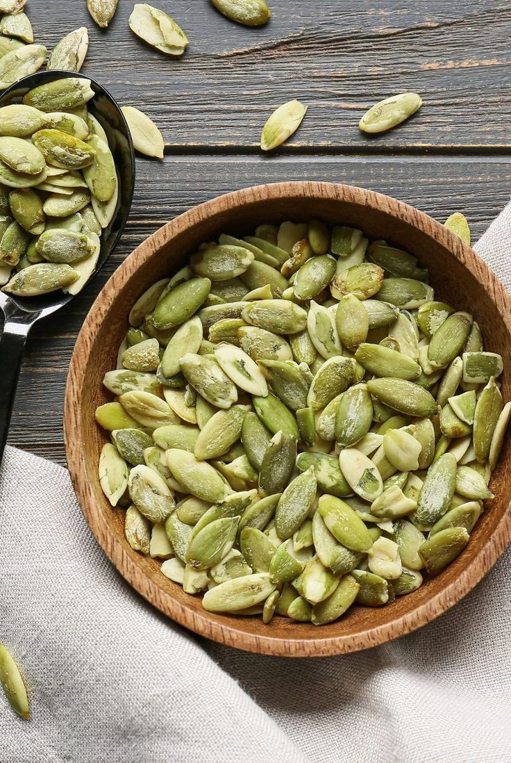 natural ingredients in lash serum