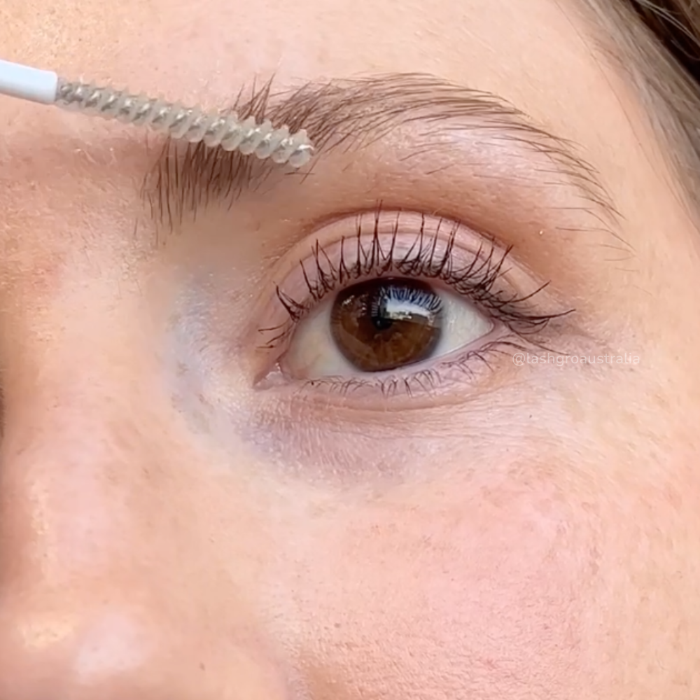 brow gel with growth serum